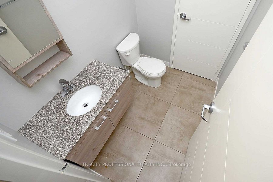 62 Balsam St, #T201
