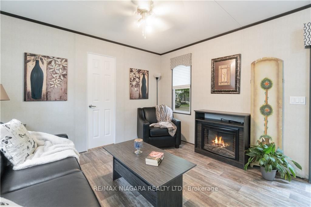 8845 Lundy's Lane, #253
