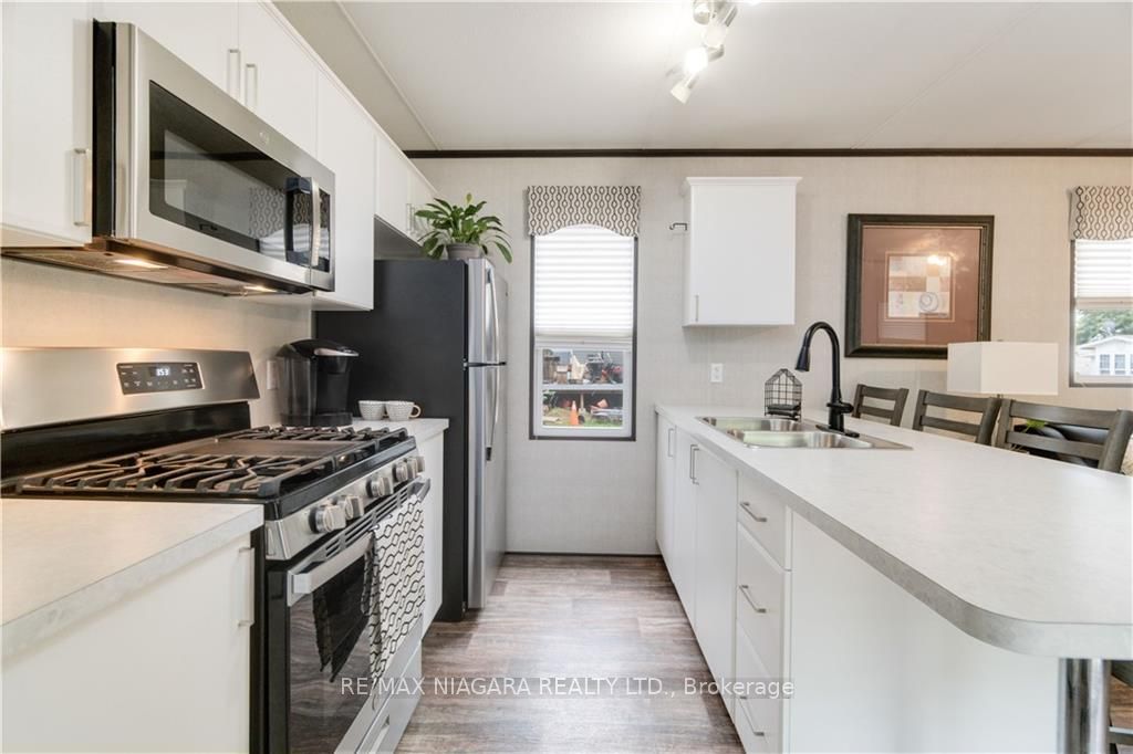 8845 Lundy's Lane, #253