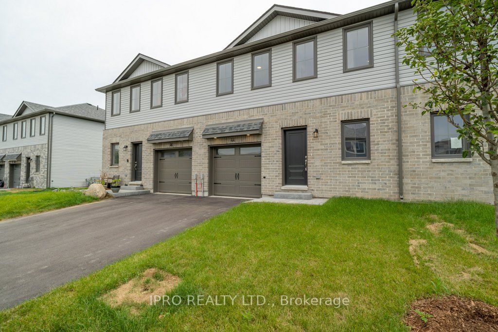 44 Campbell Cres