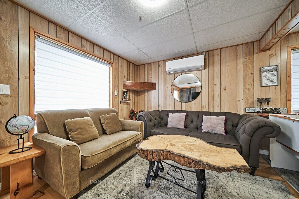 7178 Highway 35