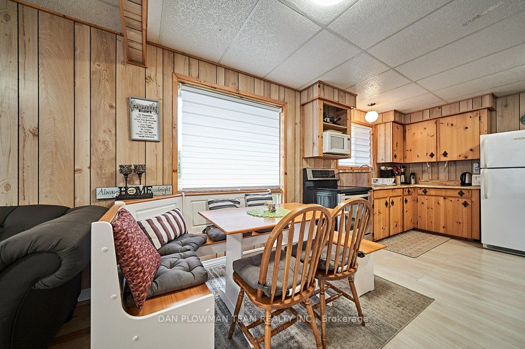 7178 Highway 35