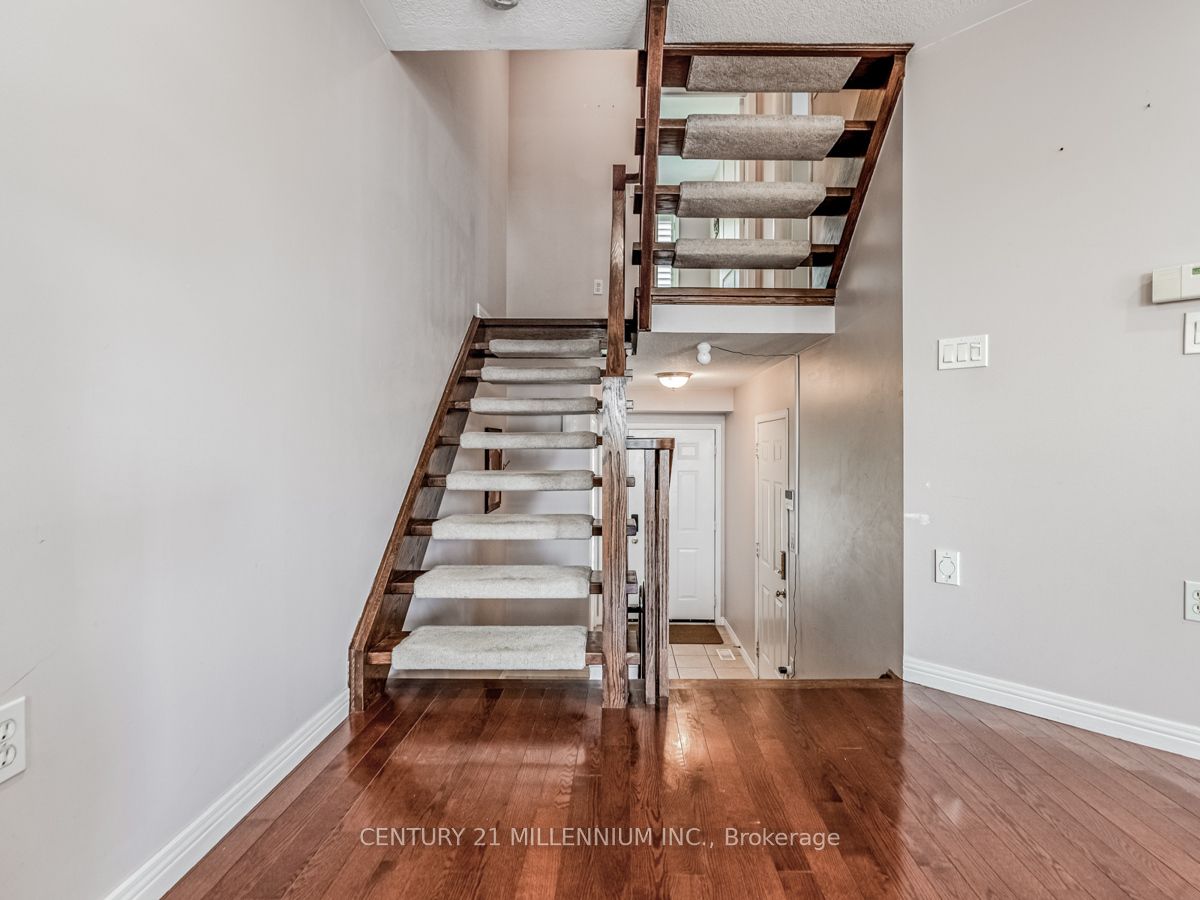 10 Fairhaven Drive