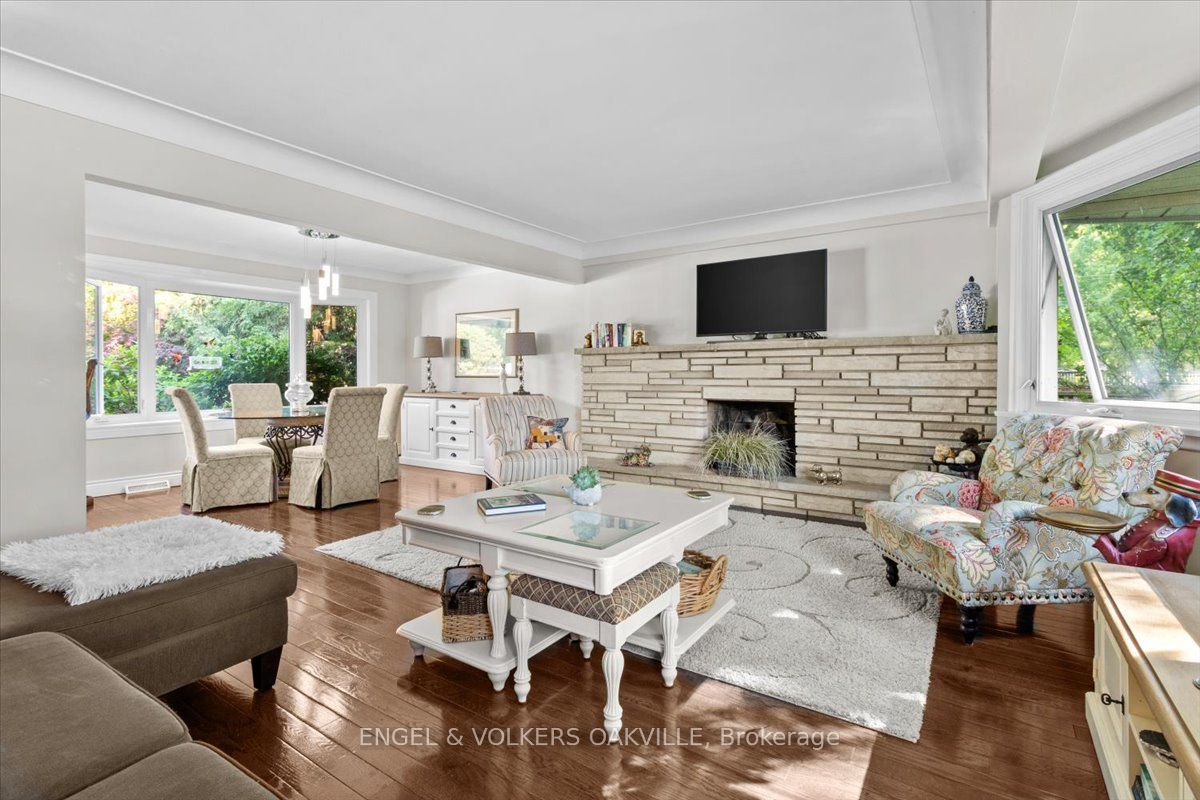 14 Lynnwood Ave