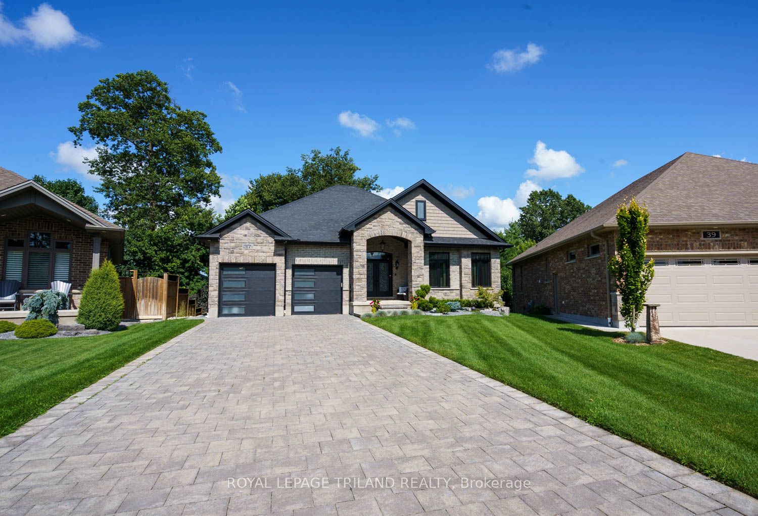 37 Ashby Crescent