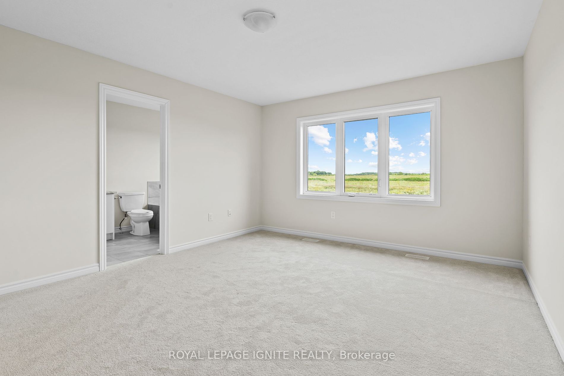 382 Barker Parkway