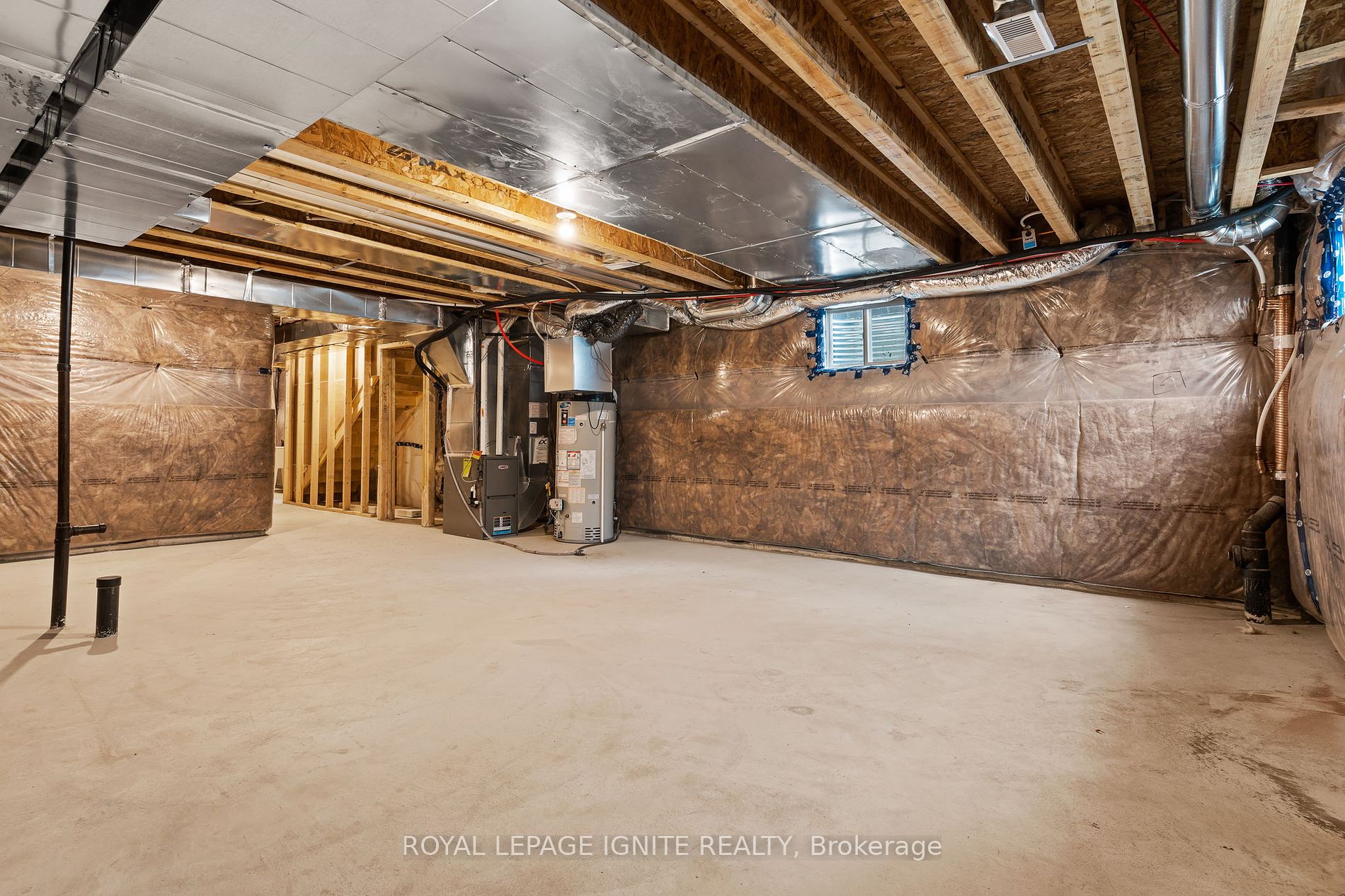 382 Barker Parkway