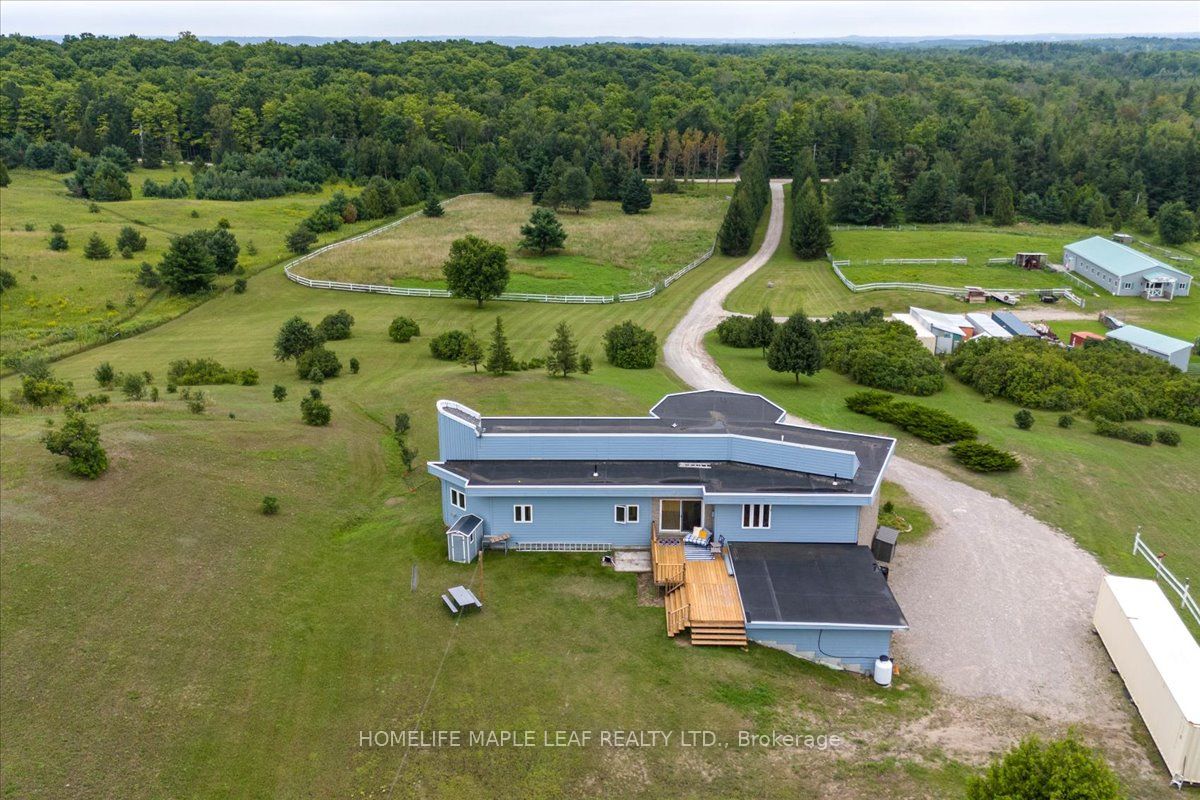 387181 20th Side Road E