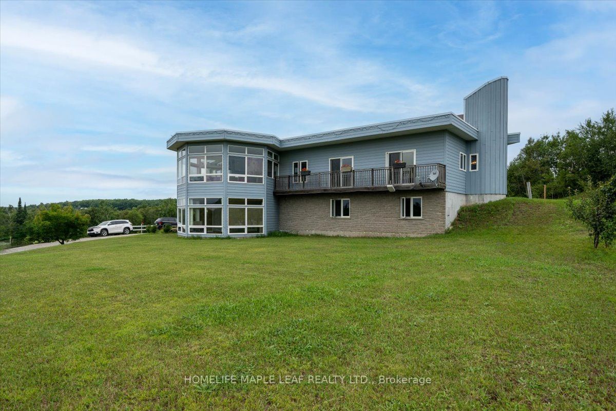 387181 20th Side Road E