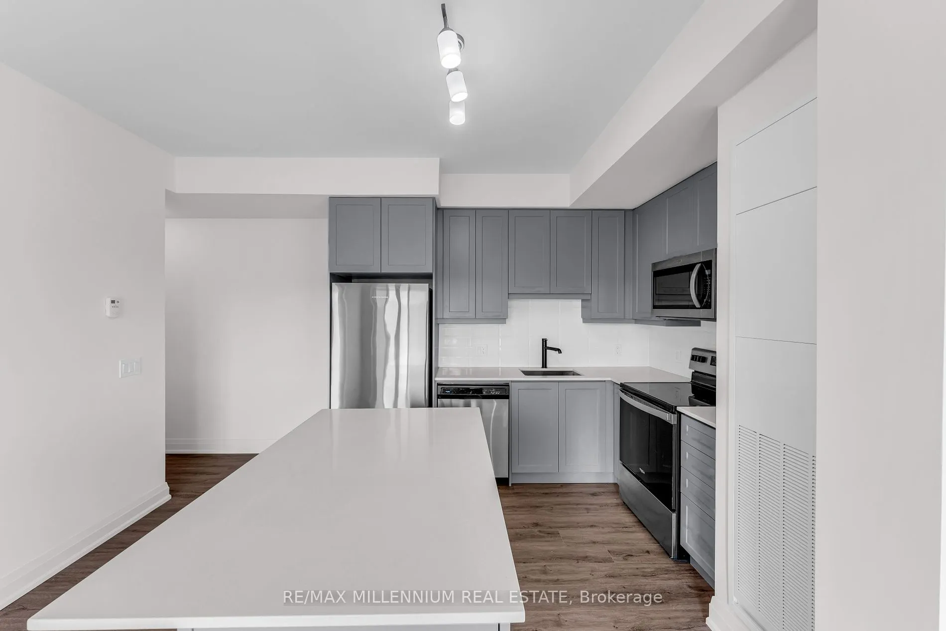 385 Winston Rd, #1511