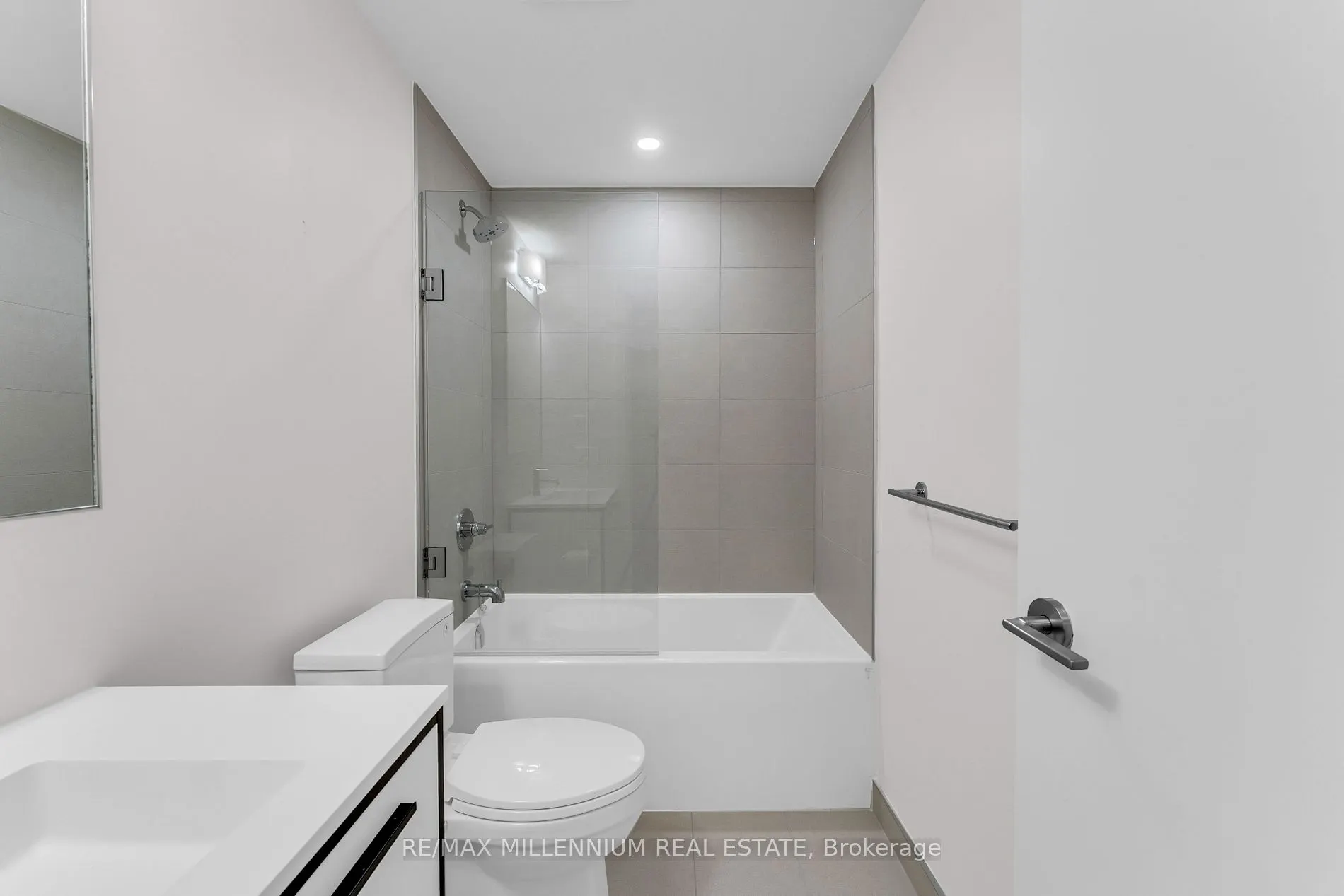 385 Winston Rd, #1511