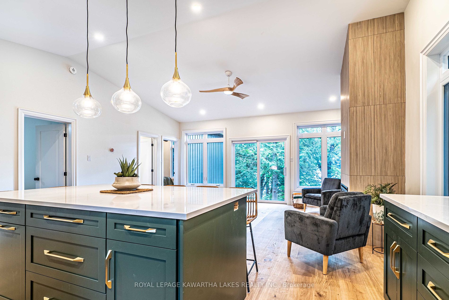 1215 Balmoral Lane