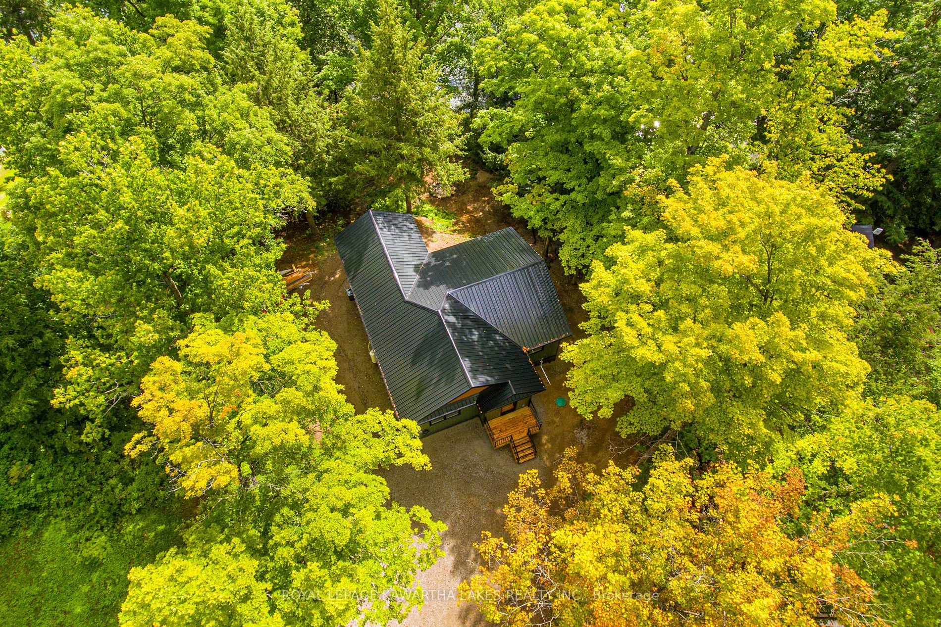 1215 Balmoral Lane