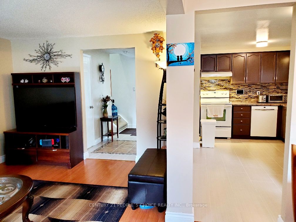 47 Bushnell Drive