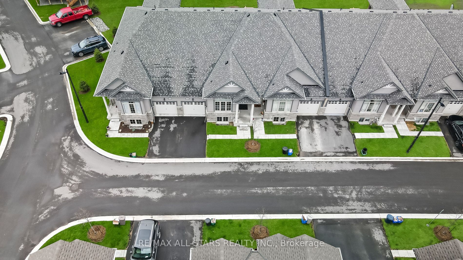 17 Lakewood Crescent, #29