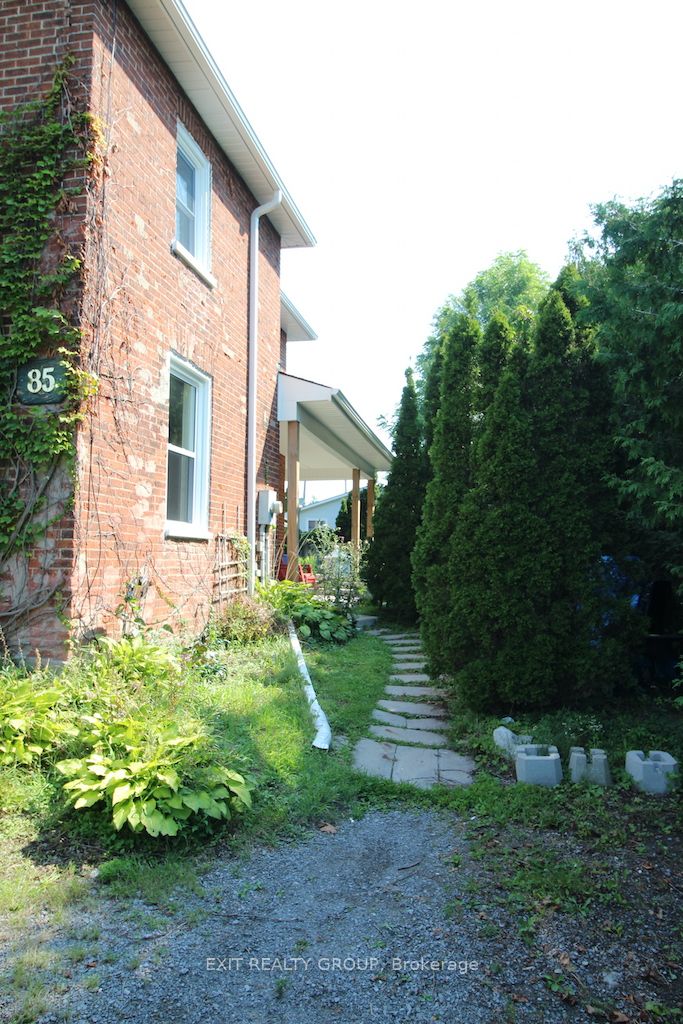 85 Lemoine Street