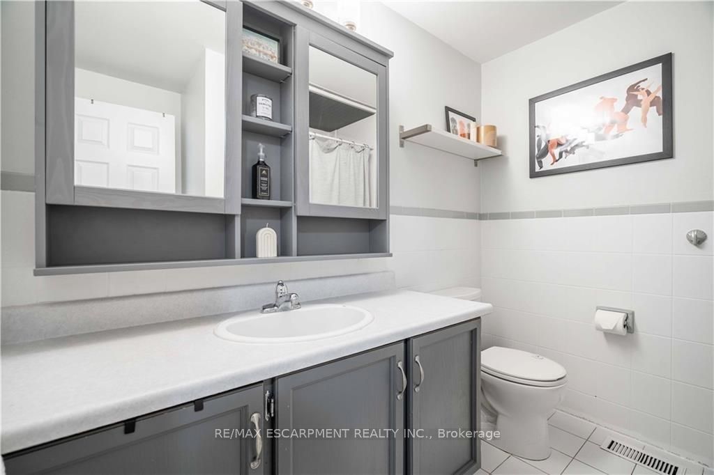 1155 Paramount Dr, #13