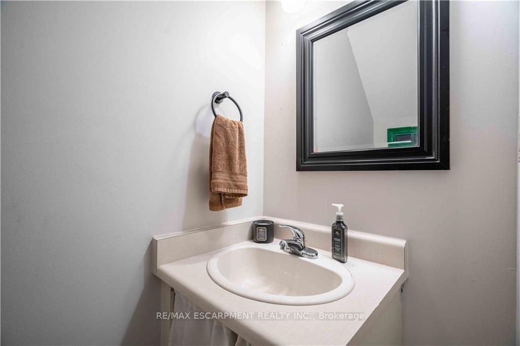 1155 Paramount Dr, #13