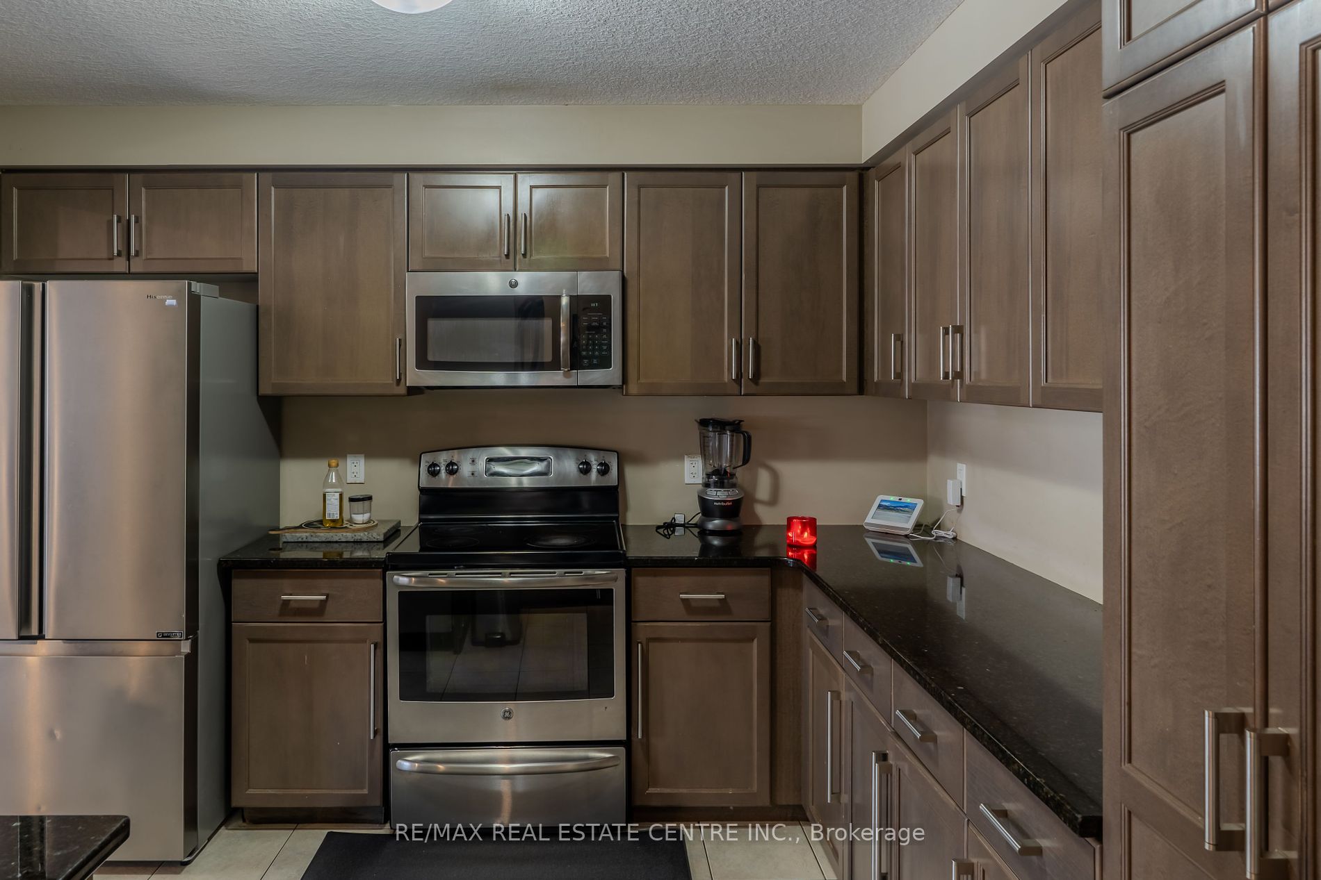 28 Jeffrey Drive