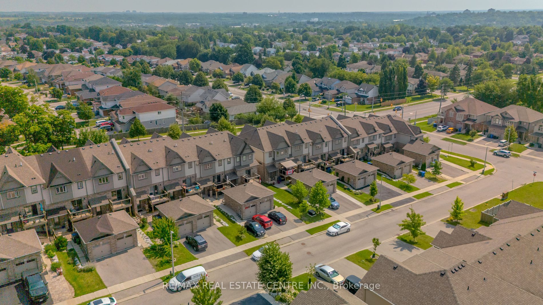 28 Jeffrey Drive