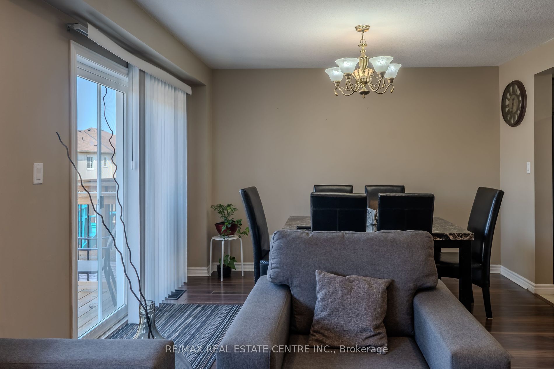 28 Jeffrey Drive