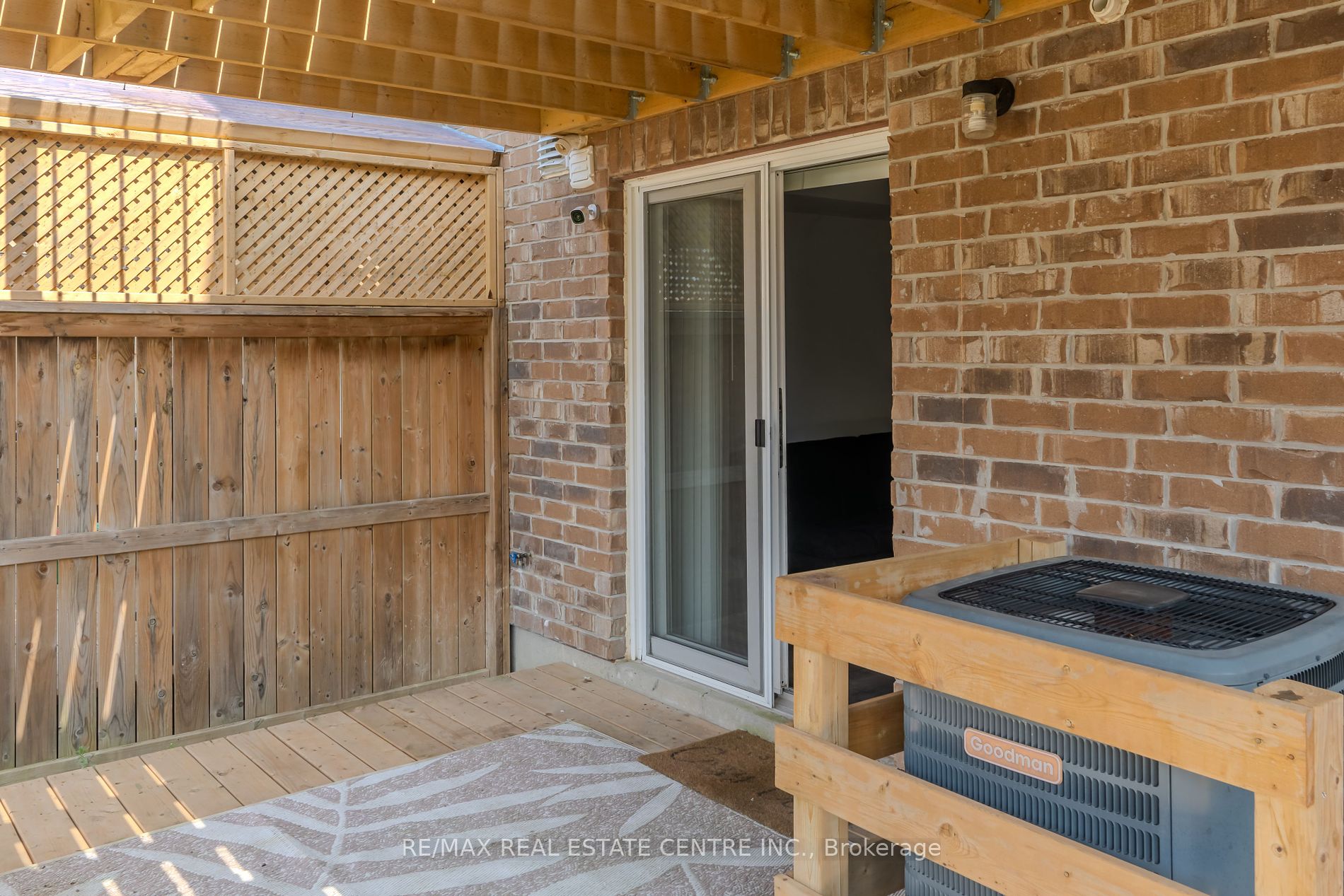28 Jeffrey Drive