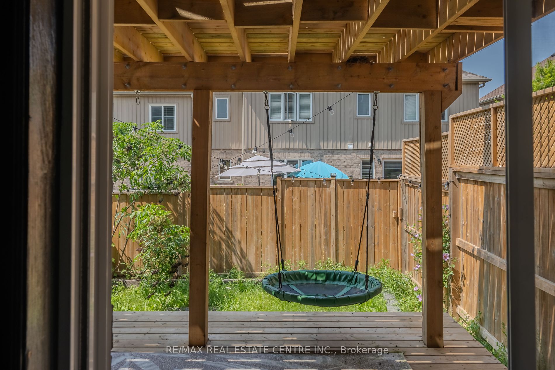 28 Jeffrey Drive