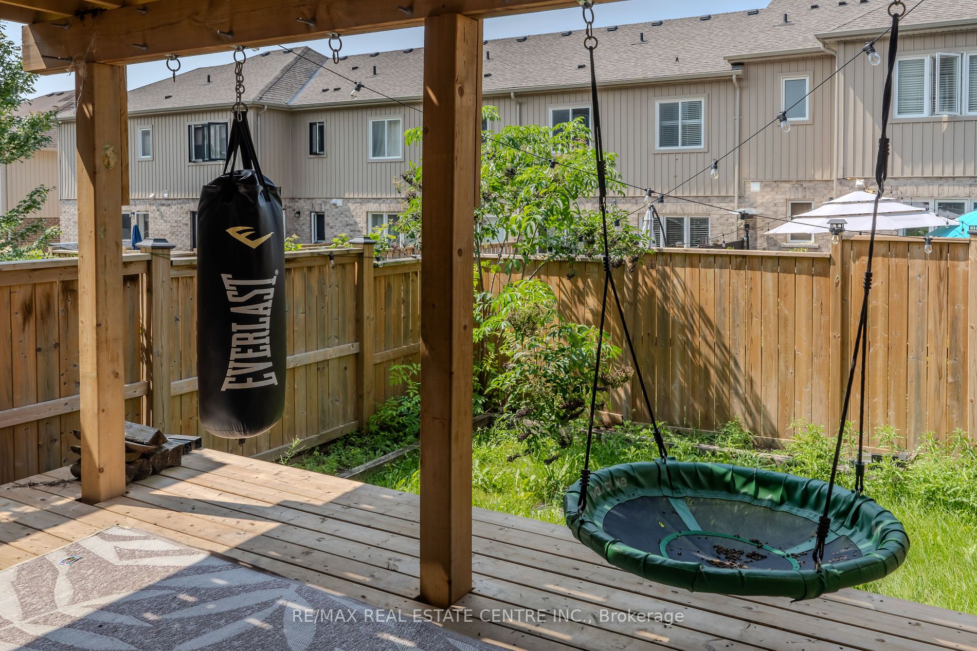 28 Jeffrey Drive