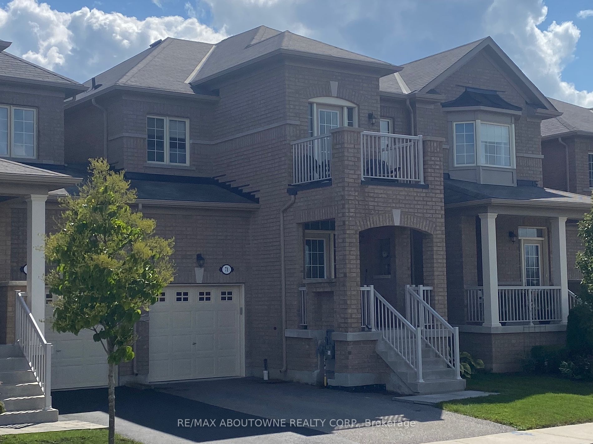 71 Fingland Crescent