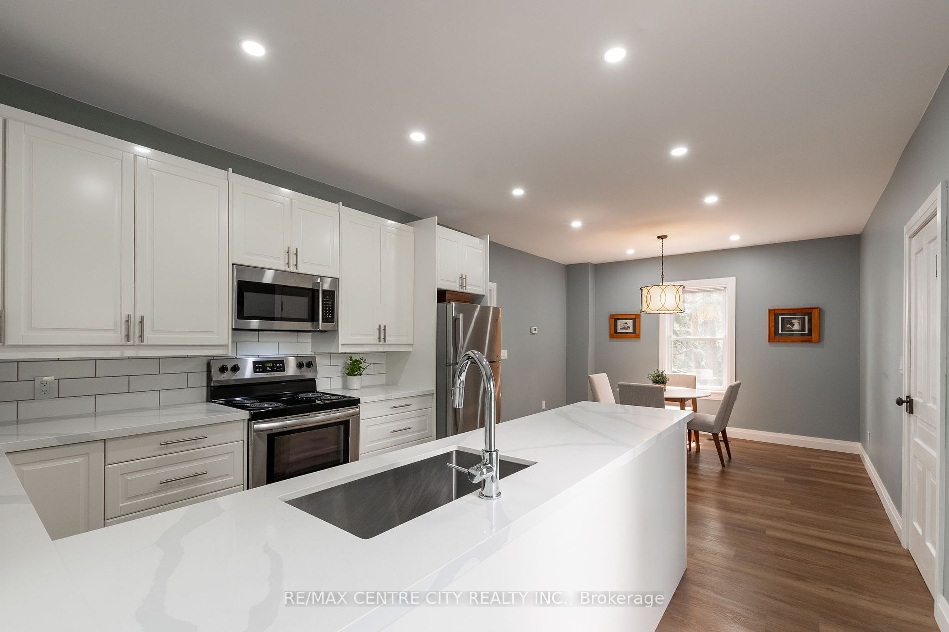 10086 Hedley Drive