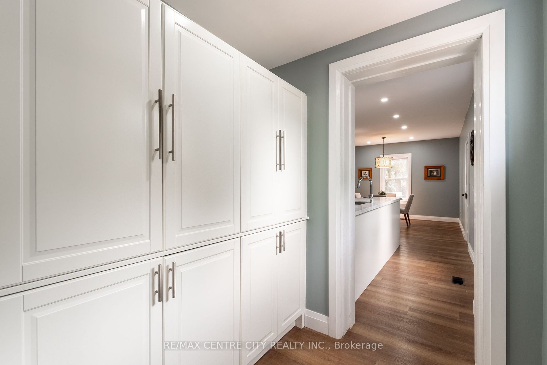 10086 Hedley Drive