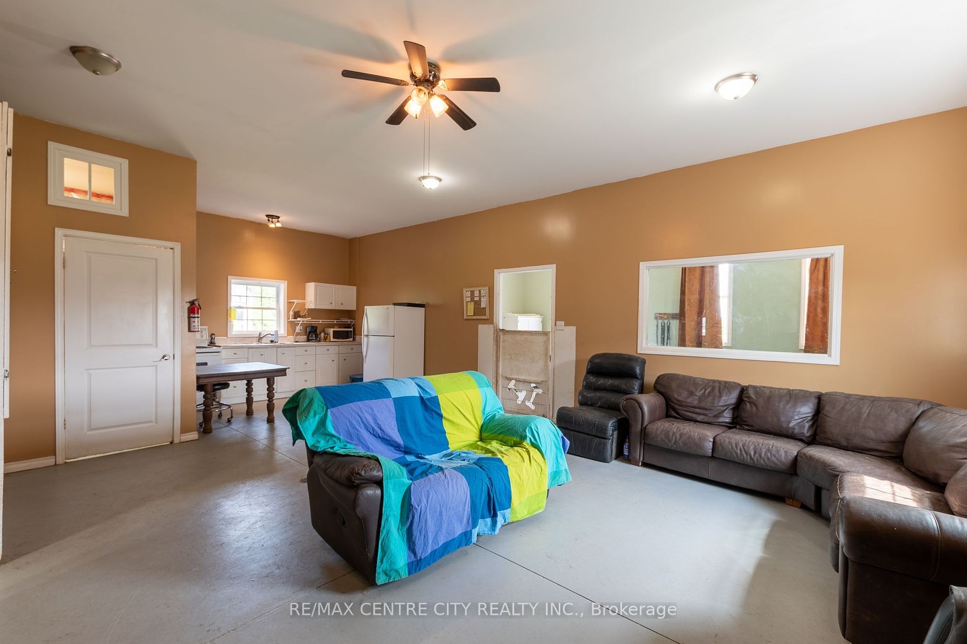 10086 Hedley Drive