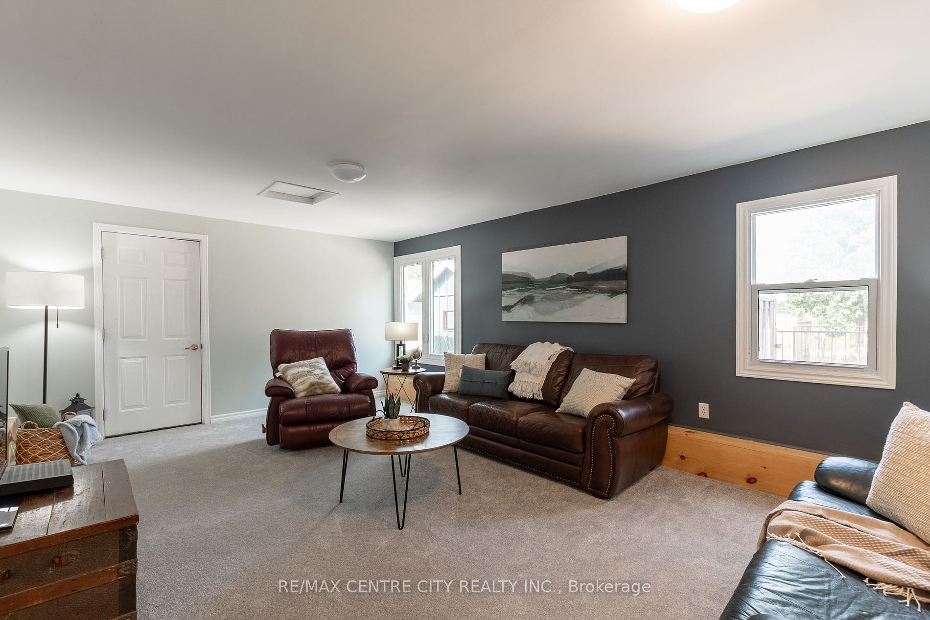 10086 Hedley Drive
