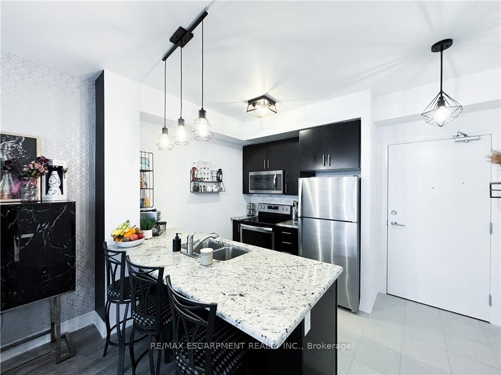 10 CONCORD Place #117