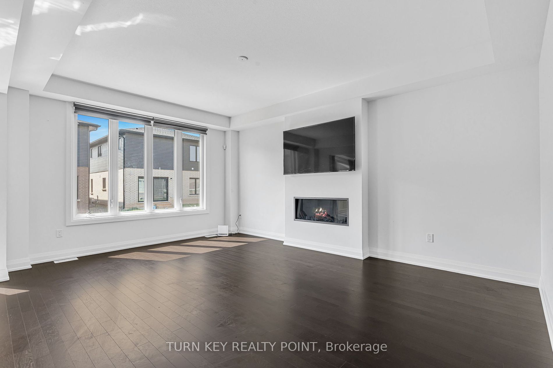 7249 Parkside Road