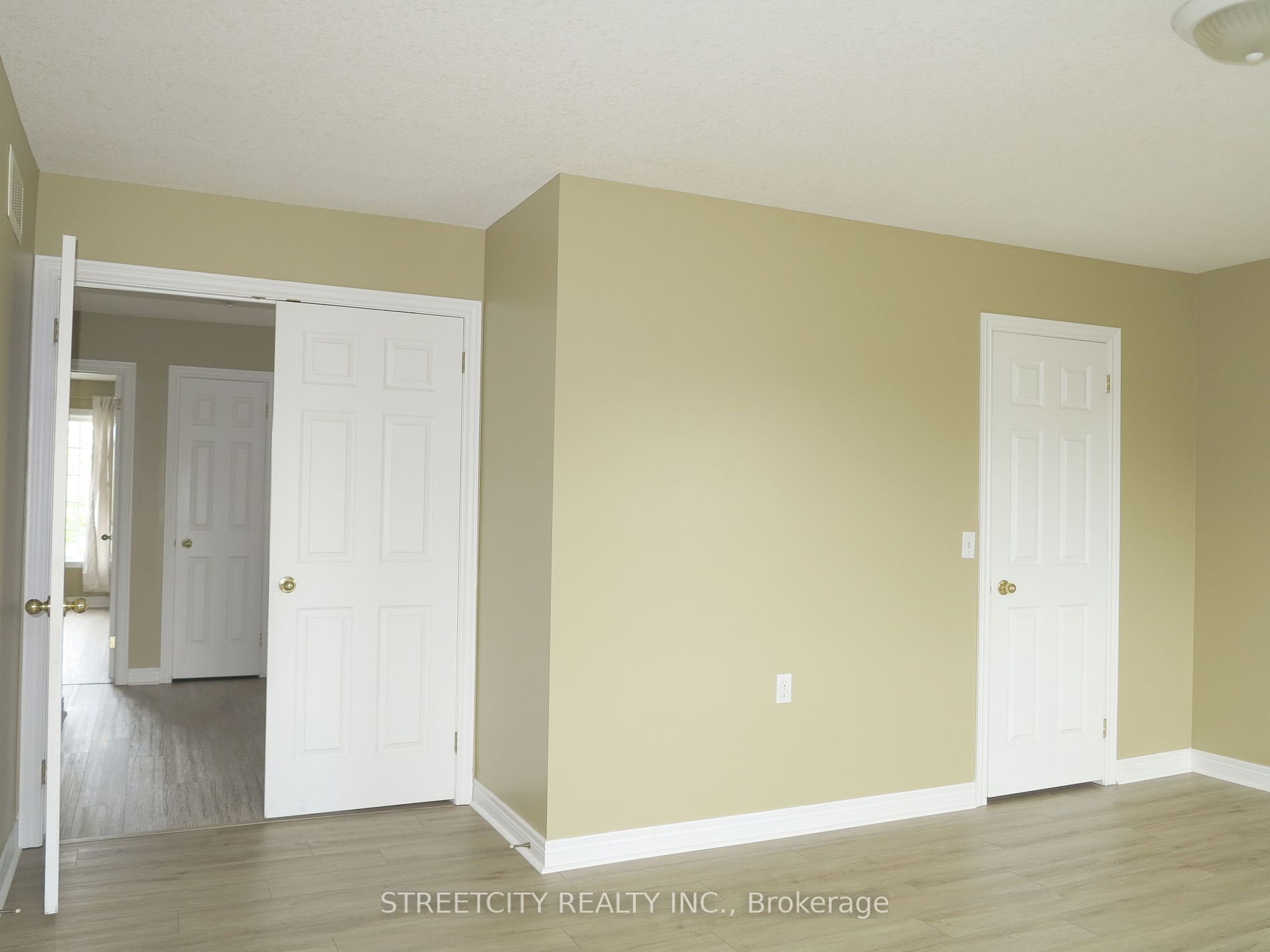 1155 SOUTH WENIGE Drive