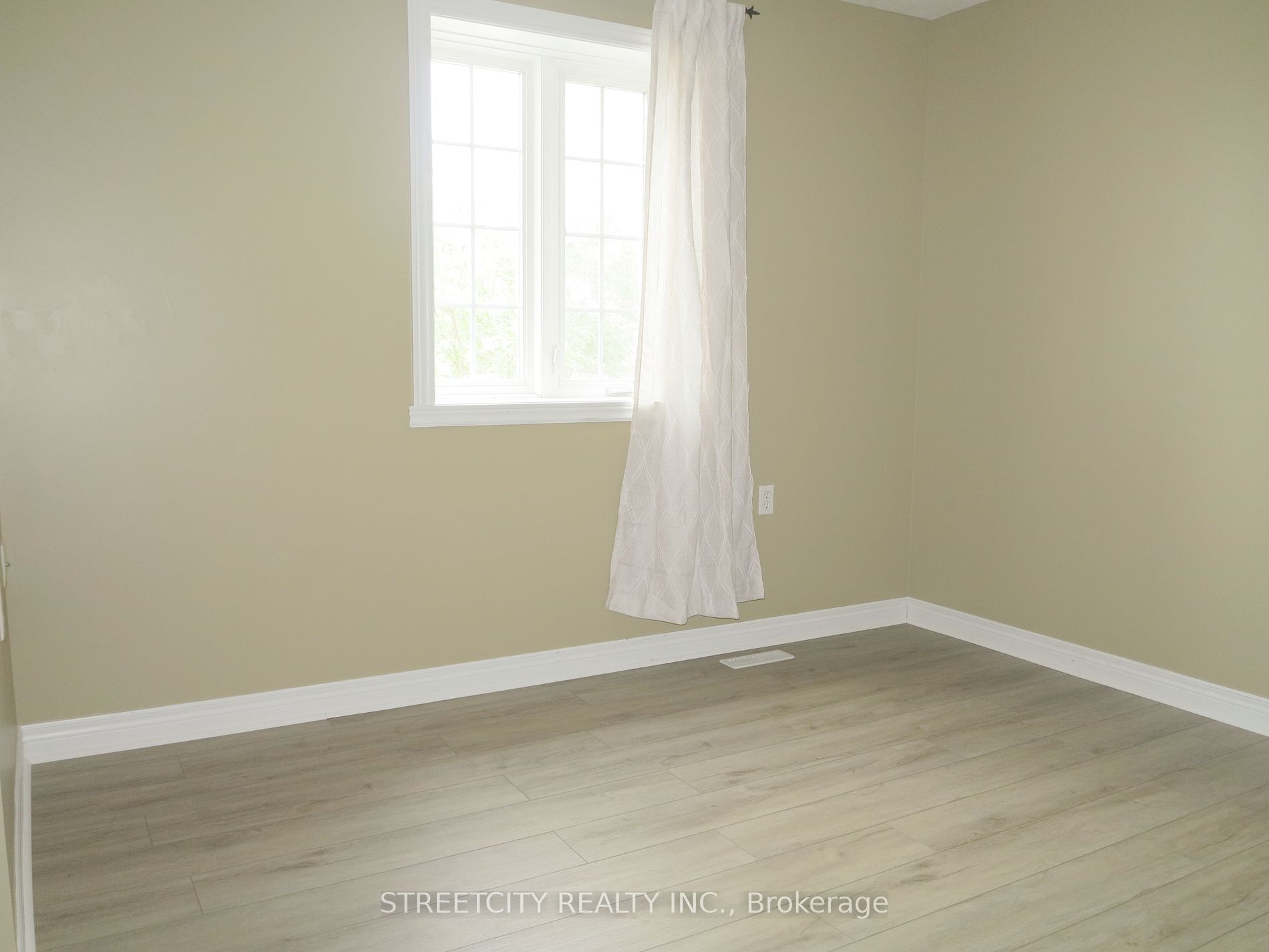 1155 SOUTH WENIGE Drive