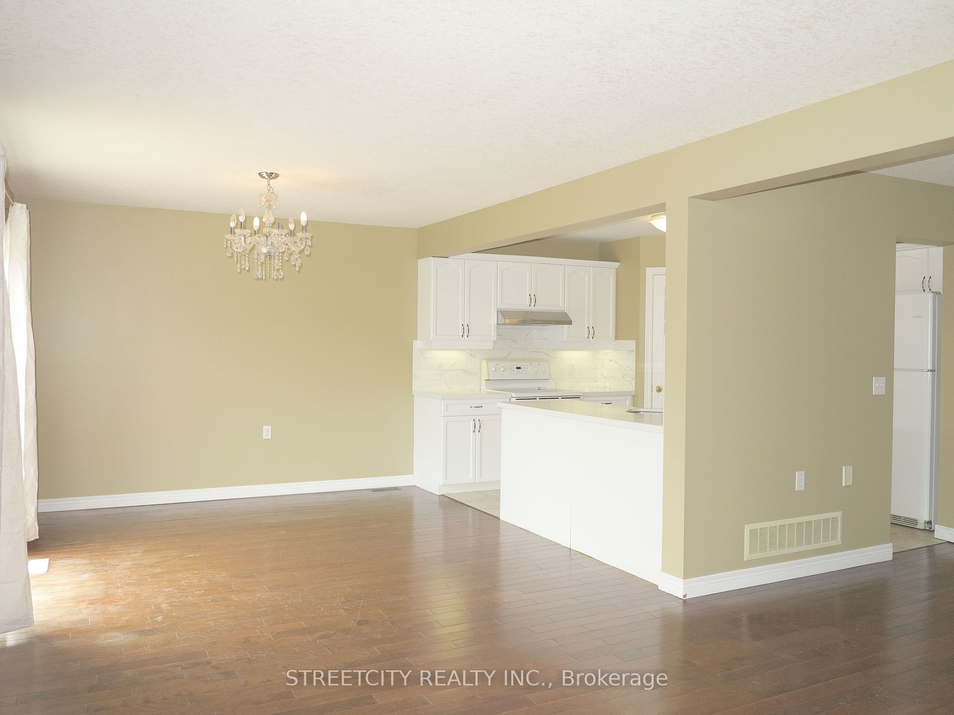 1155 SOUTH WENIGE Drive