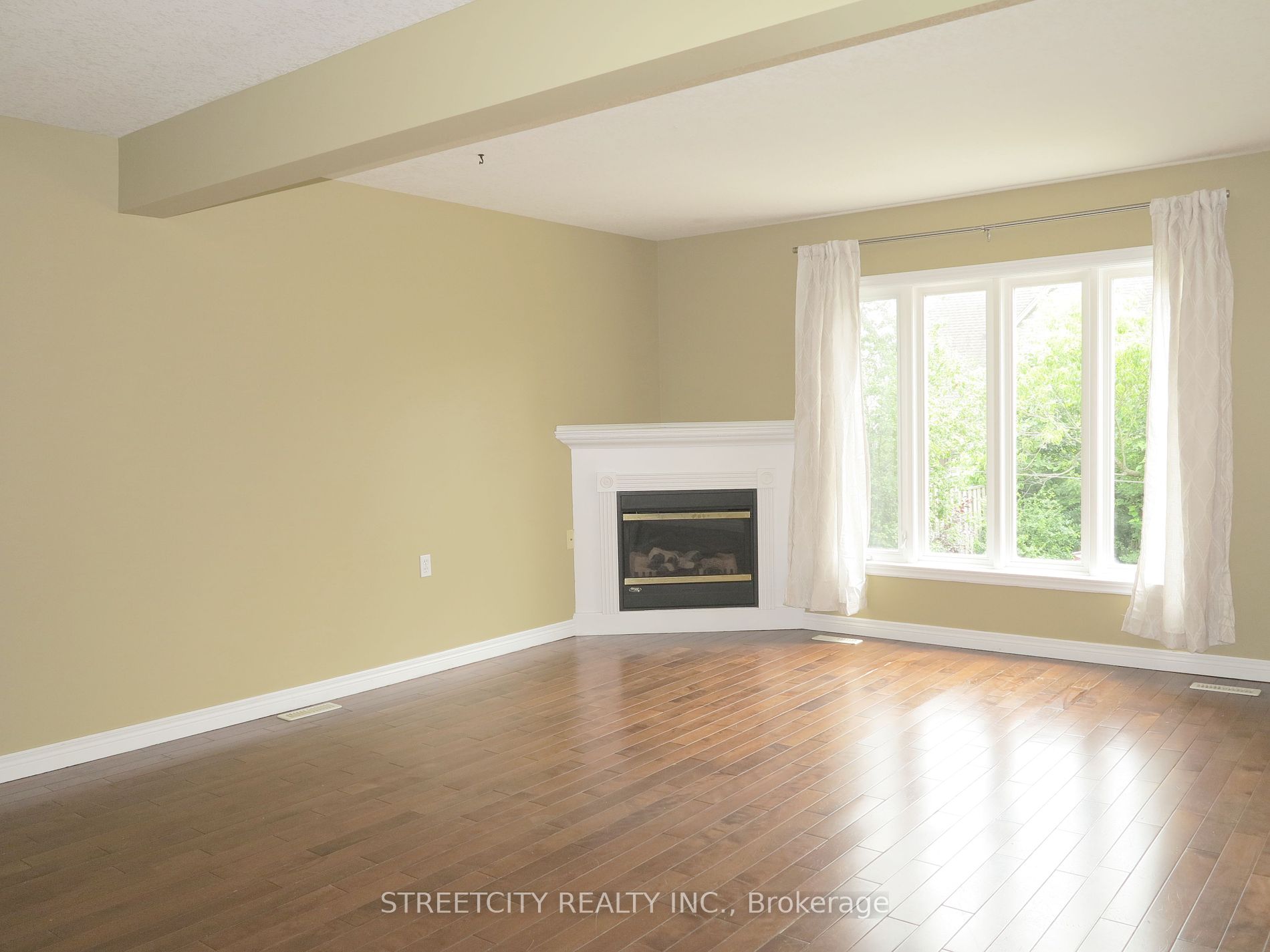 1155 SOUTH WENIGE Drive