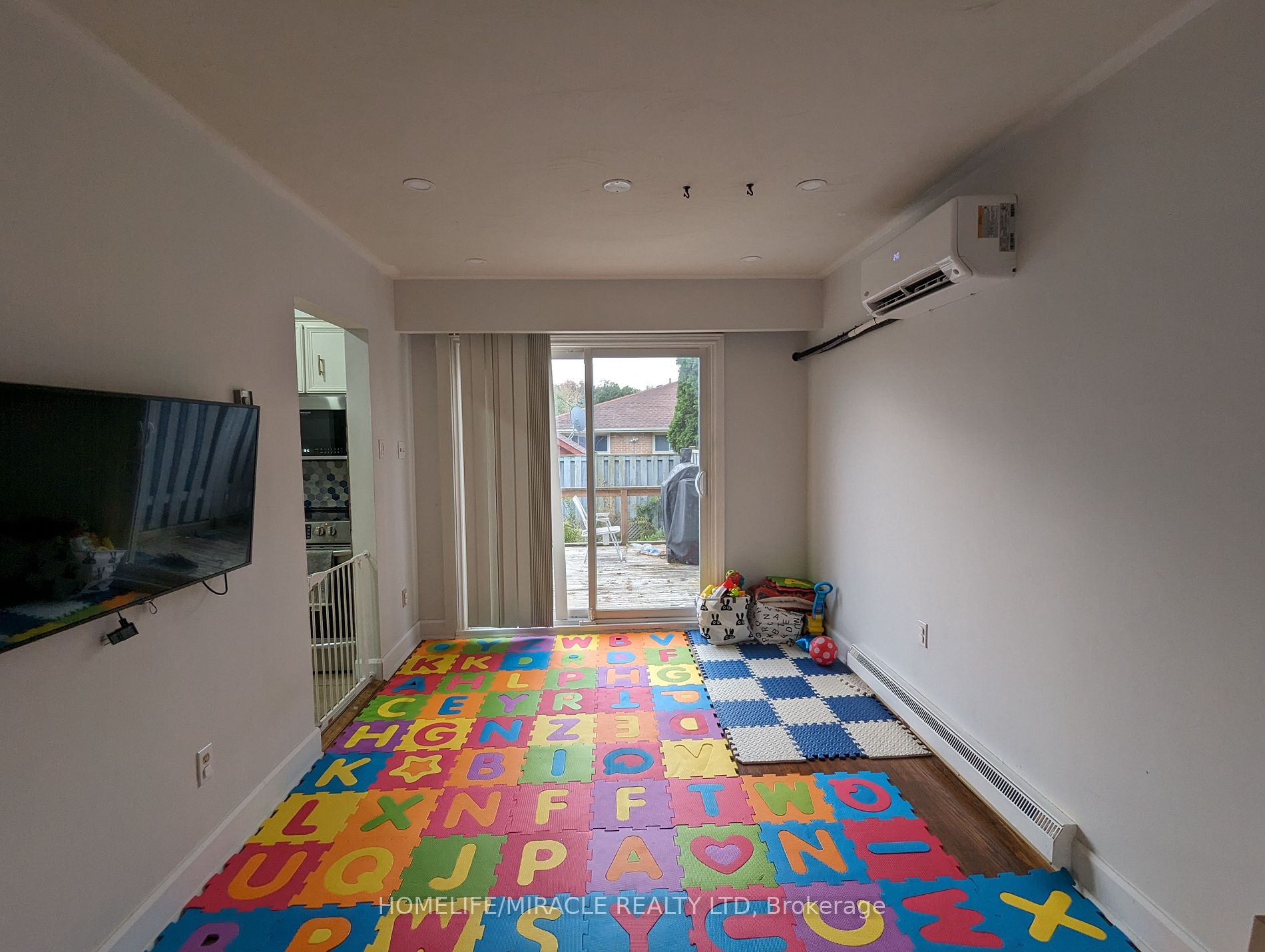 53 Ralgreen Cres