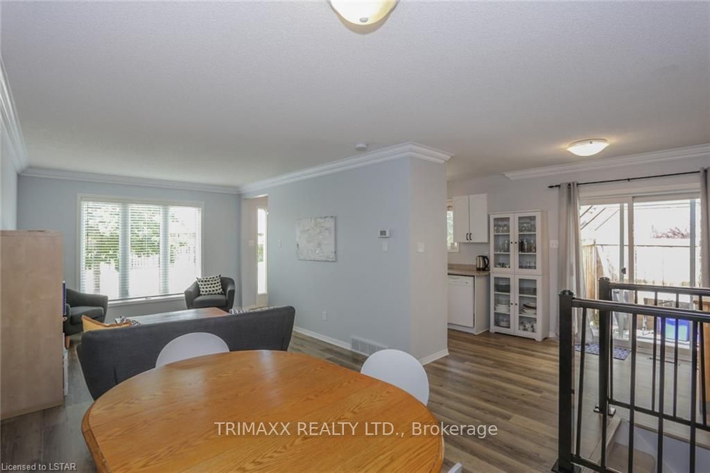 54 Tanoak Drive