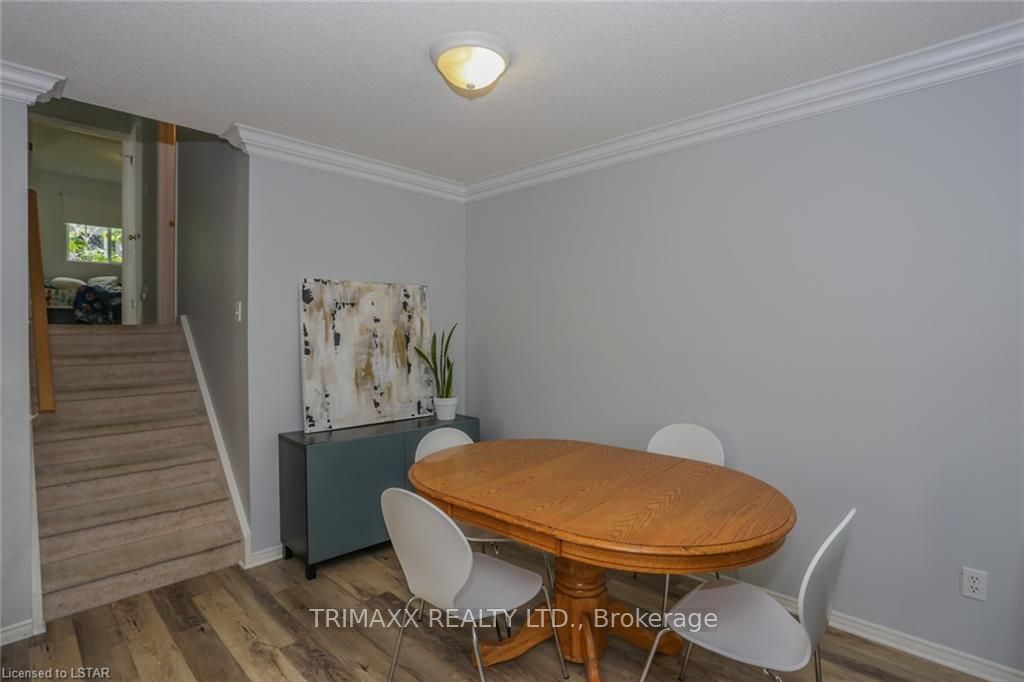 54 Tanoak Drive