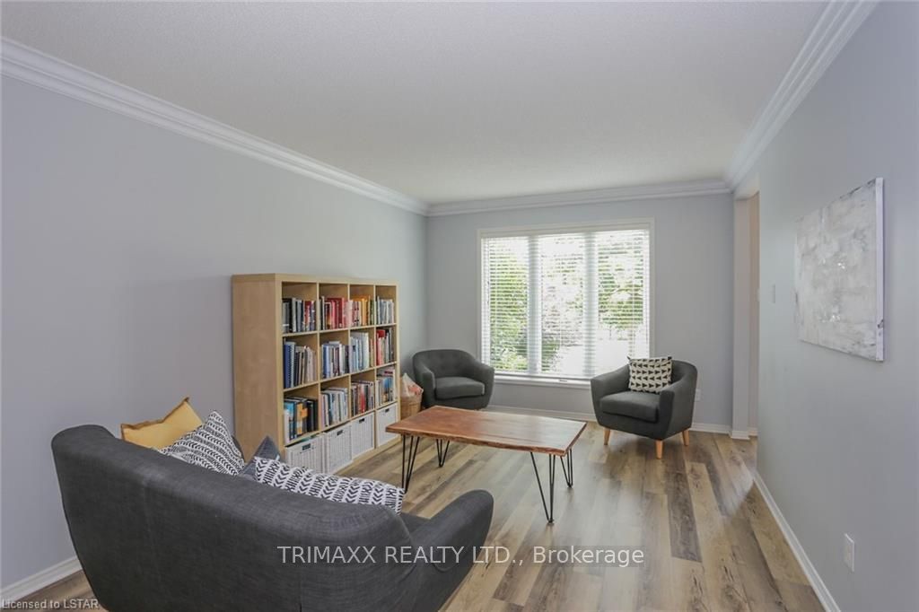 54 Tanoak Drive