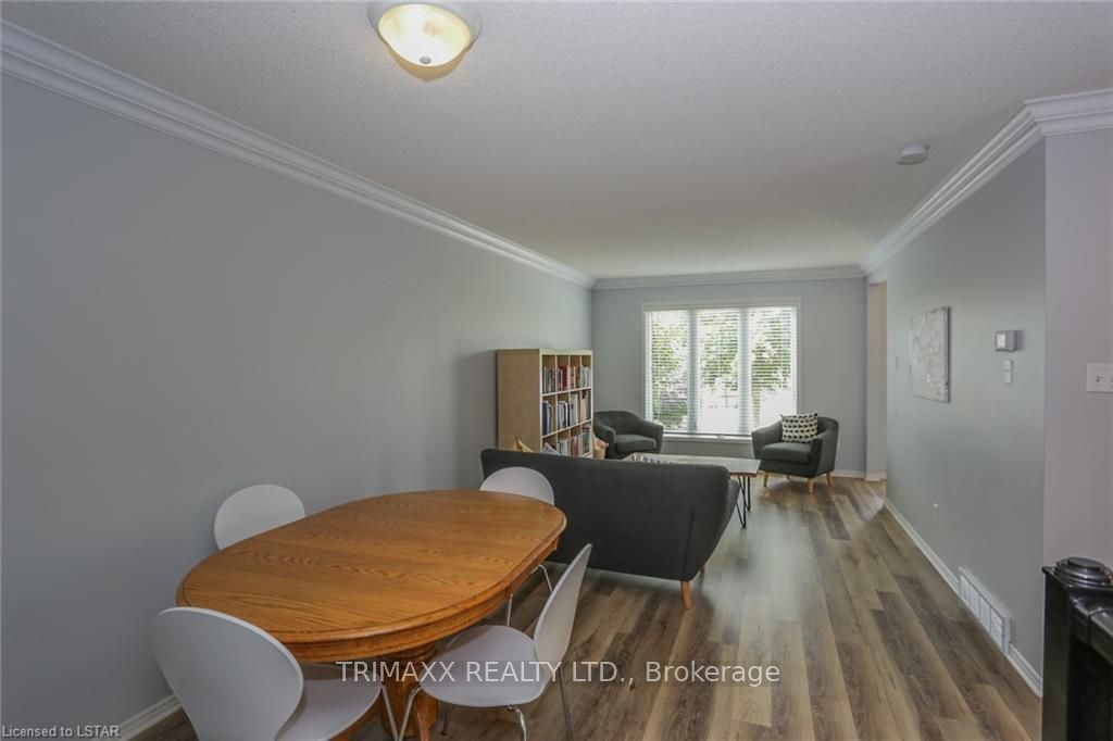54 Tanoak Drive