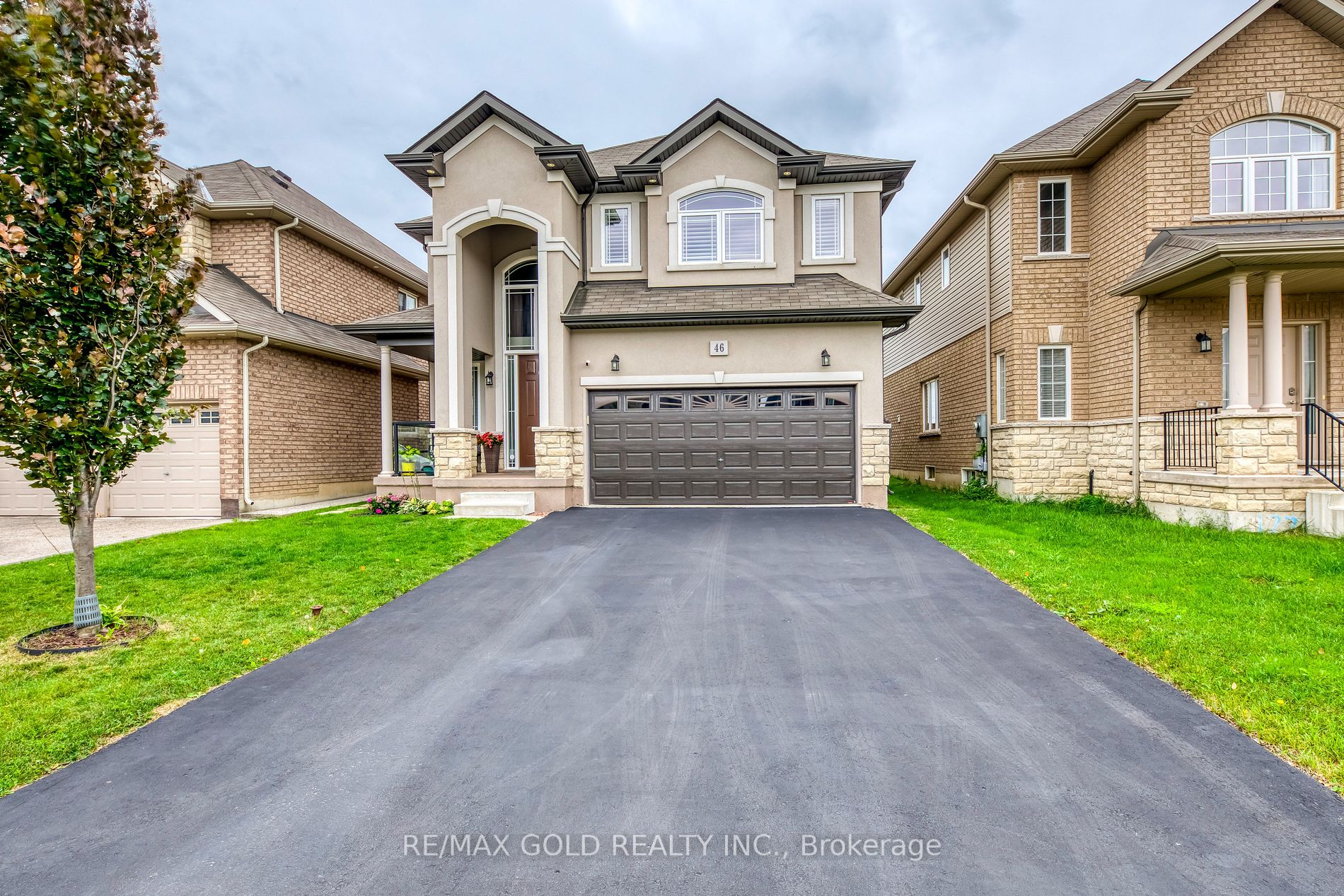 46 Whistler St