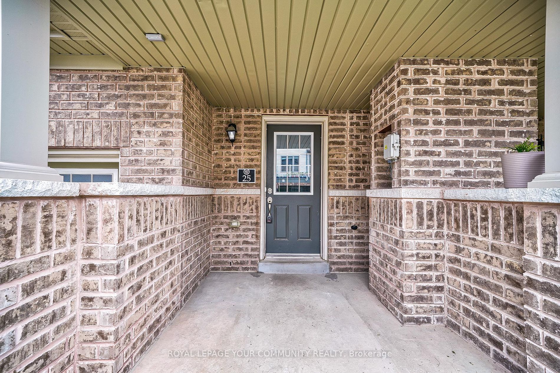 470 Linden Drive #25