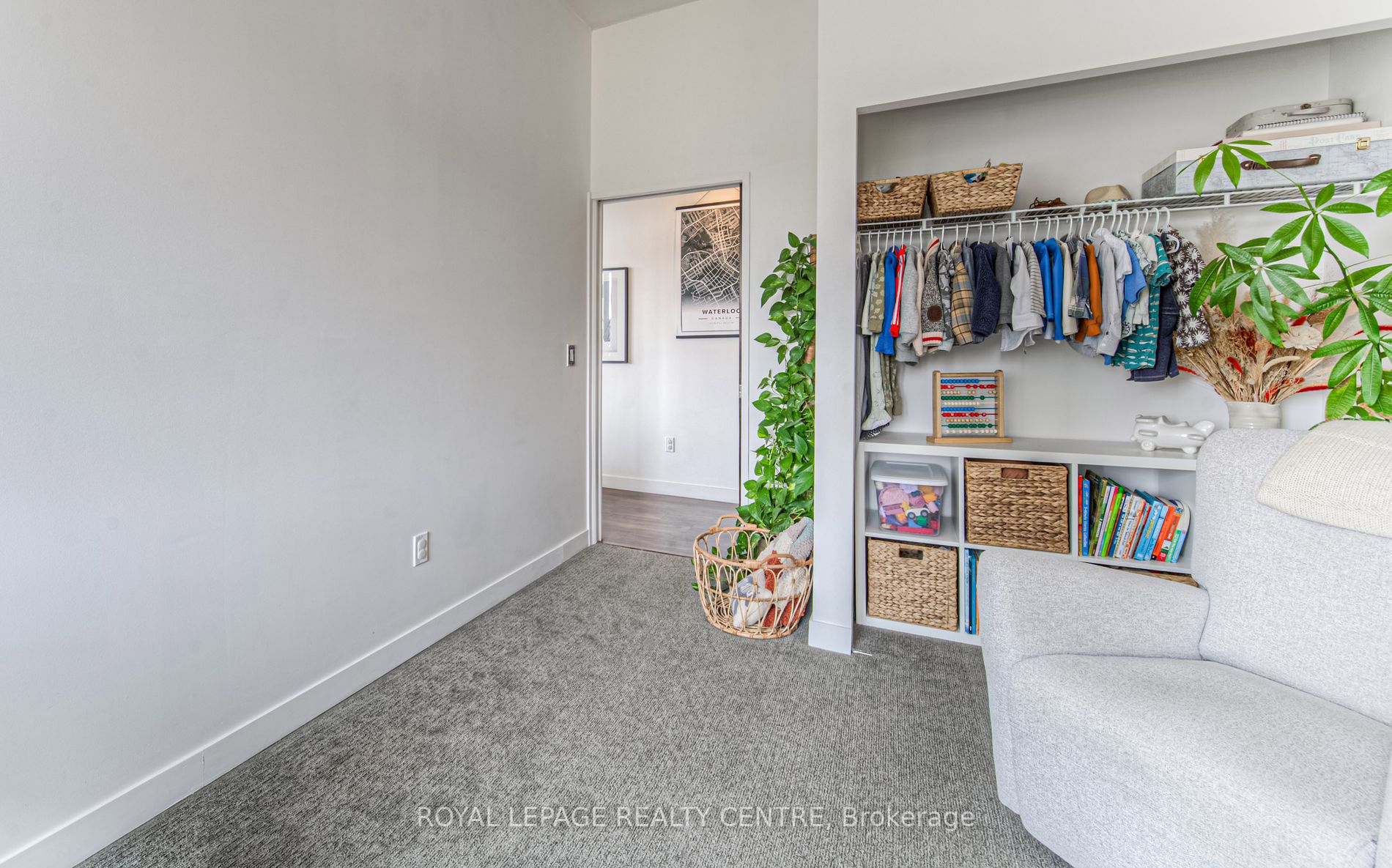 191 King Street S #511