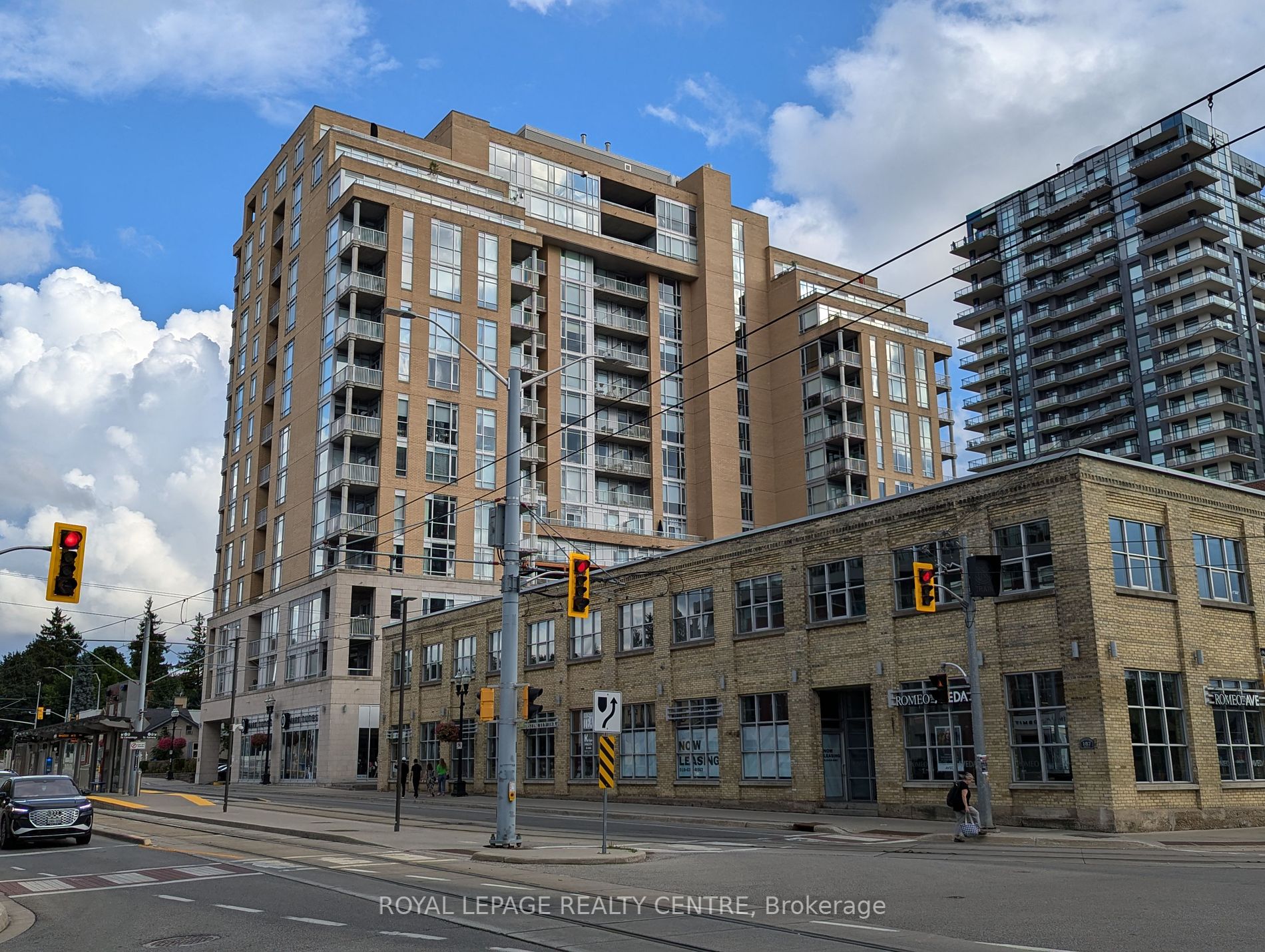 191 King Street S #511
