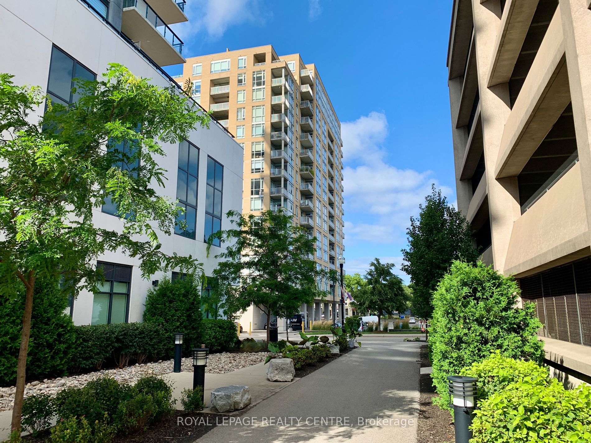 191 King Street S #511