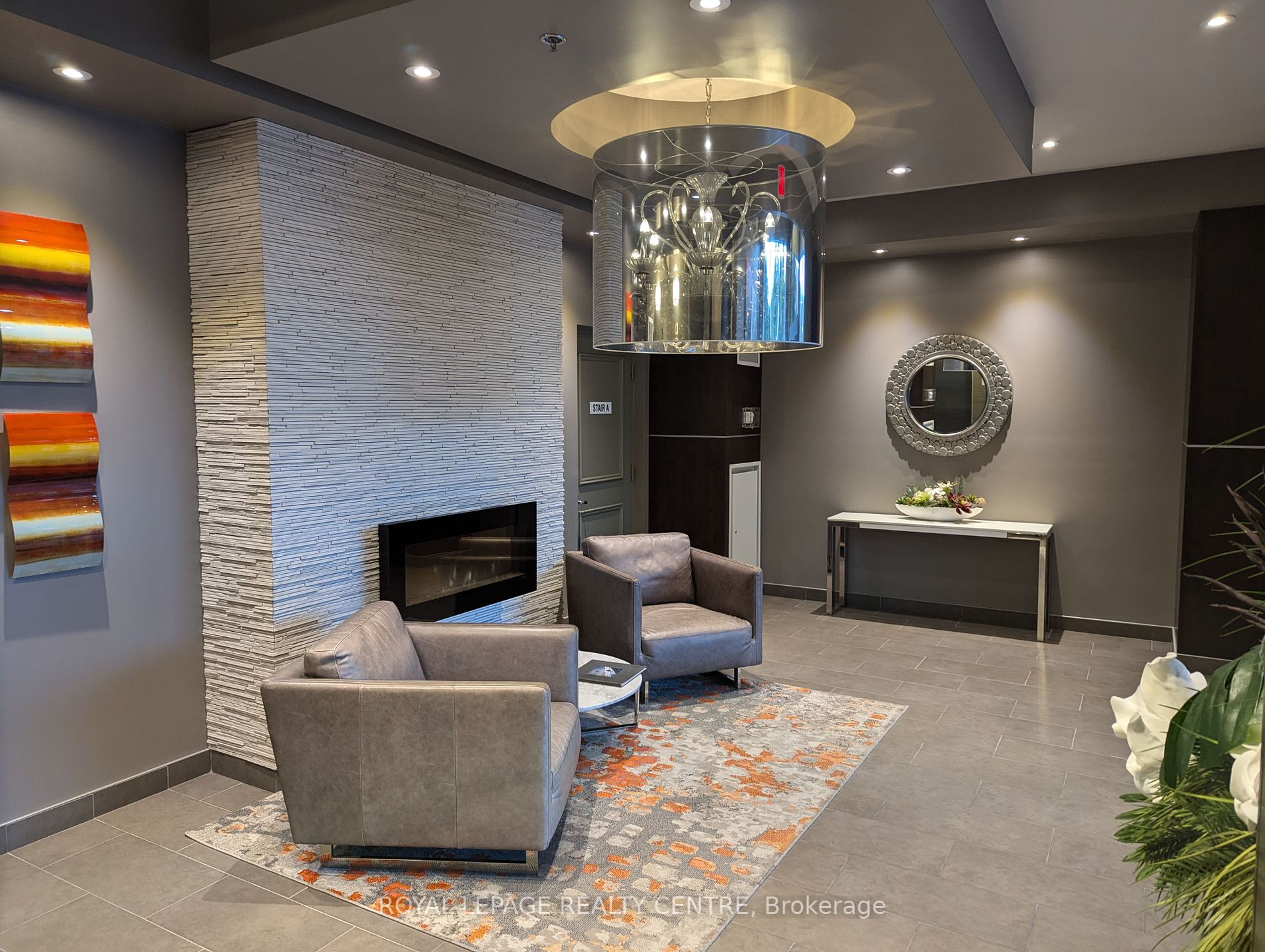 191 King Street S #511